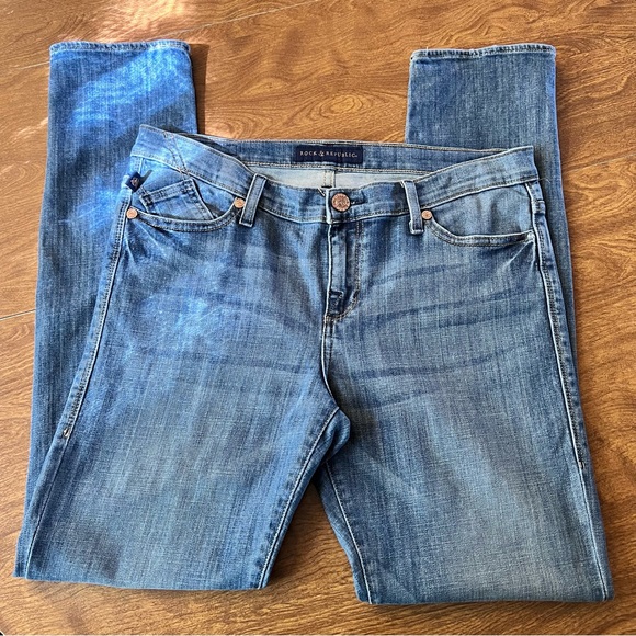 ROCK & REPUBLIC Med. Wash Blue stretch Skinny Denim Jeans Size 12 - Picture 2 of 10